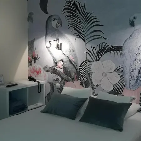 Logis Lafayette France 3*