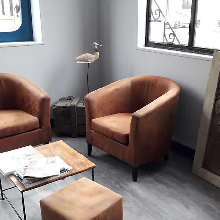 Hotel Logis Lafayette France Rochefort (Charente-Maritime)