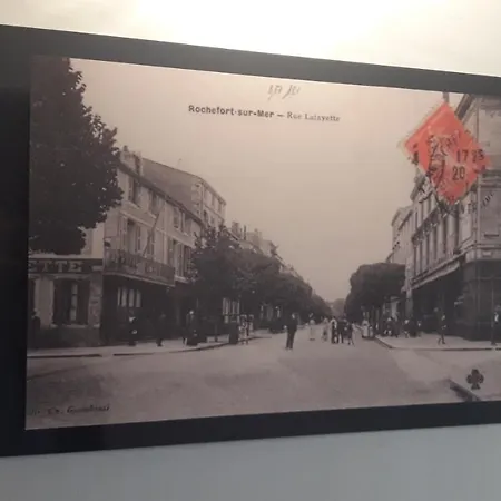 Logis Lafayette France 로슈포르