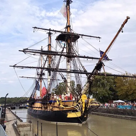 Logis Lafayette France 3*