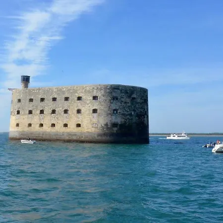 Hotel Logis Lafayette France
