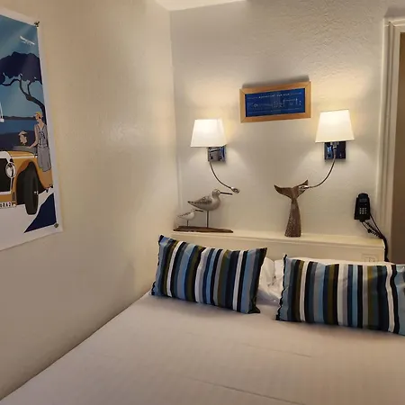 Logis Lafayette France Hotel Rochefort (Charente-Maritime)