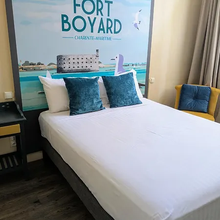 Logis Lafayette France Hotel