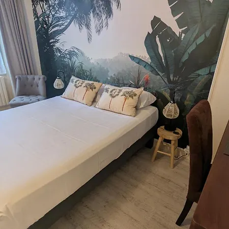 Hotel Logis Lafayette France Rochefort (Charente-Maritime)