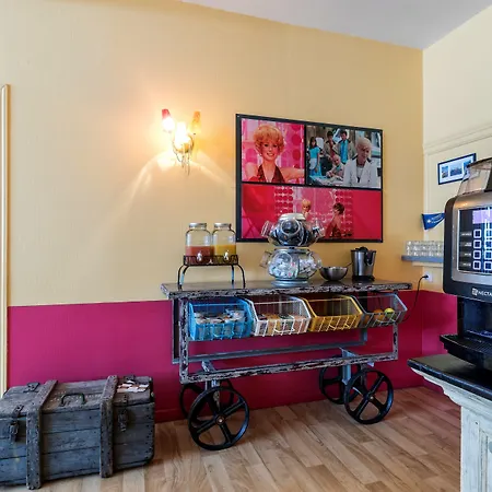 Logis Lafayette France Hotel 3*