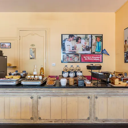 Logis Lafayette France Hotel