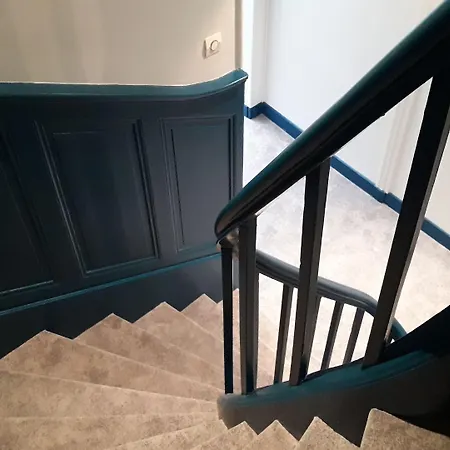 Logis Lafayette France Hotel