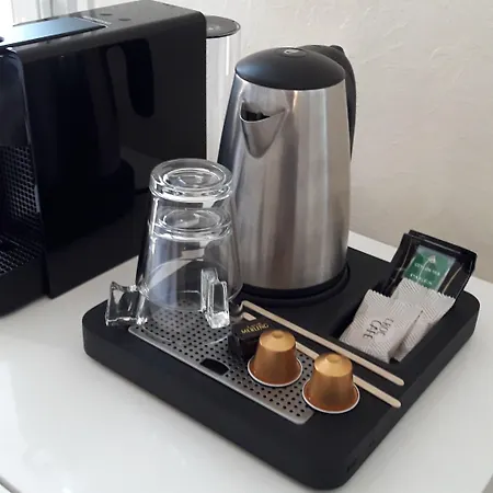 Hotel Logis Lafayette France Rochefort (Charente-Maritime)