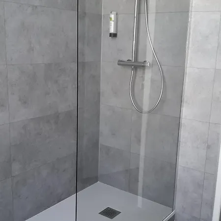 Logis Lafayette France Hotel Rochefort (Charente-Maritime)