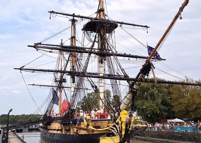 Logis Lafayette France 3*