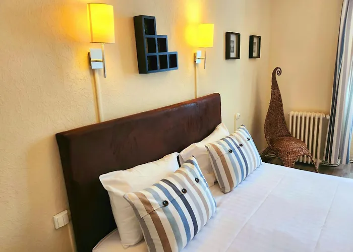 Logis Lafayette France 3*
