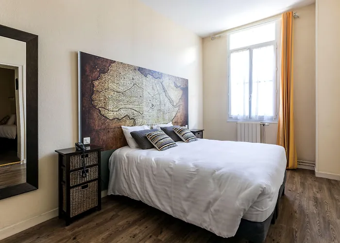 Logis Lafayette France Hotel