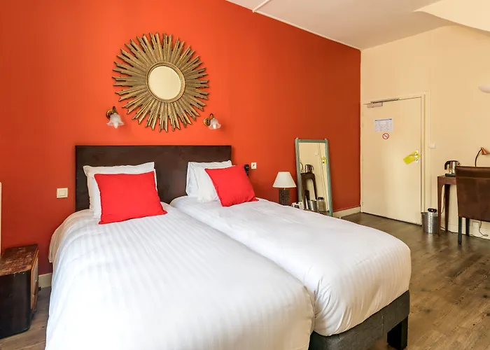 Logis Lafayette France Hotel Rochefort (Charente-Maritime)