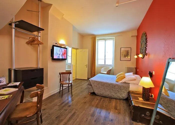 Logis Lafayette France Hotel